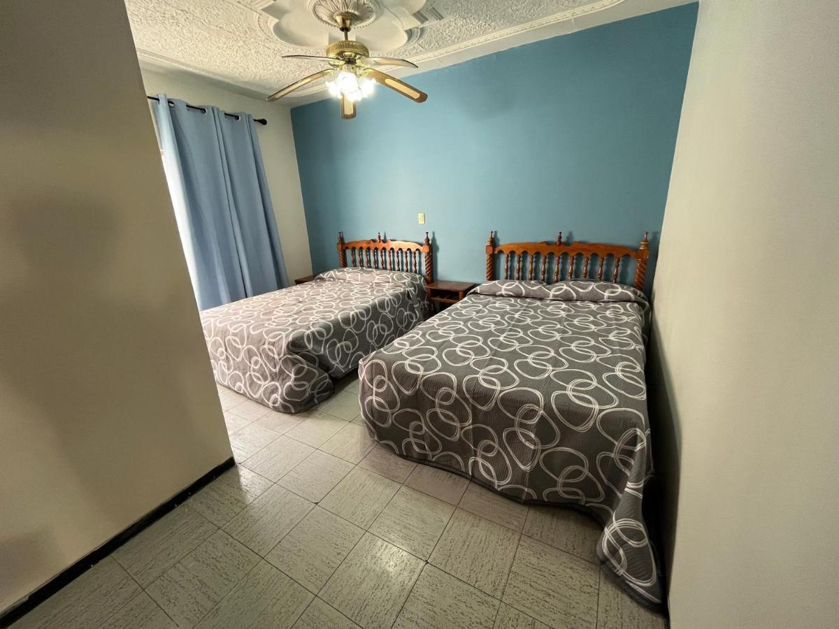 Hotel Paris San Juan de los Lagos Buitenkant foto